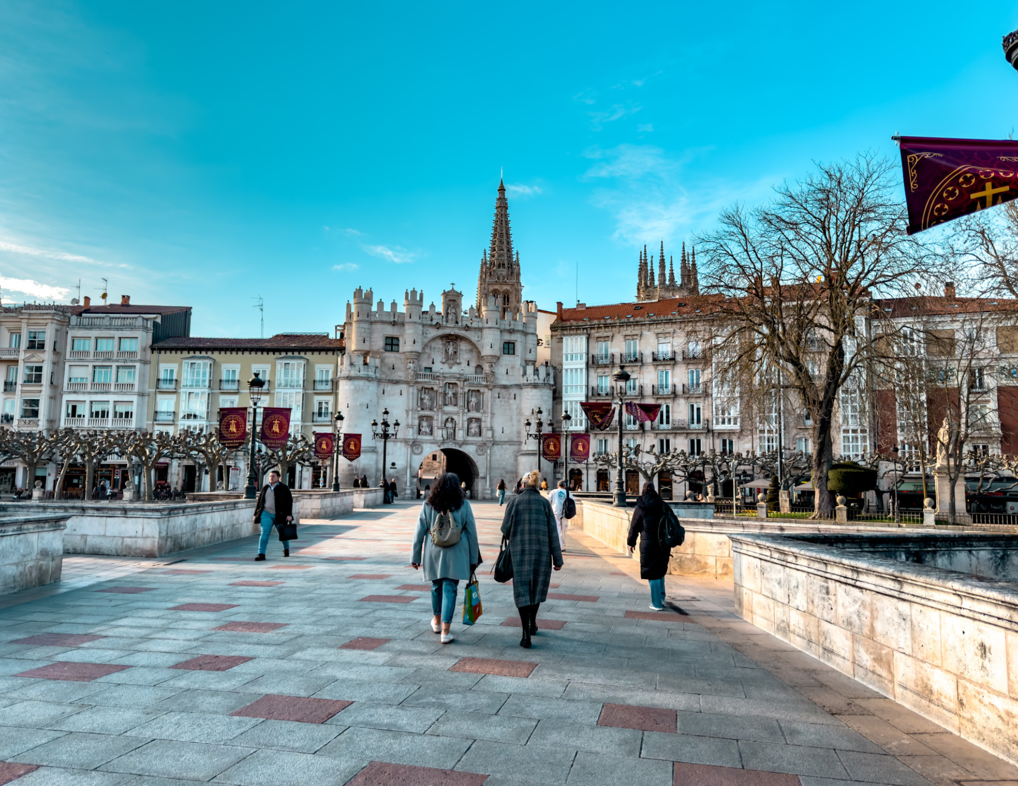 Burgos Travel Guide (10).png